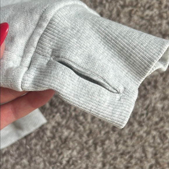 LuluLemon Grey Scuba Quarter zip - Picture 2 of 4